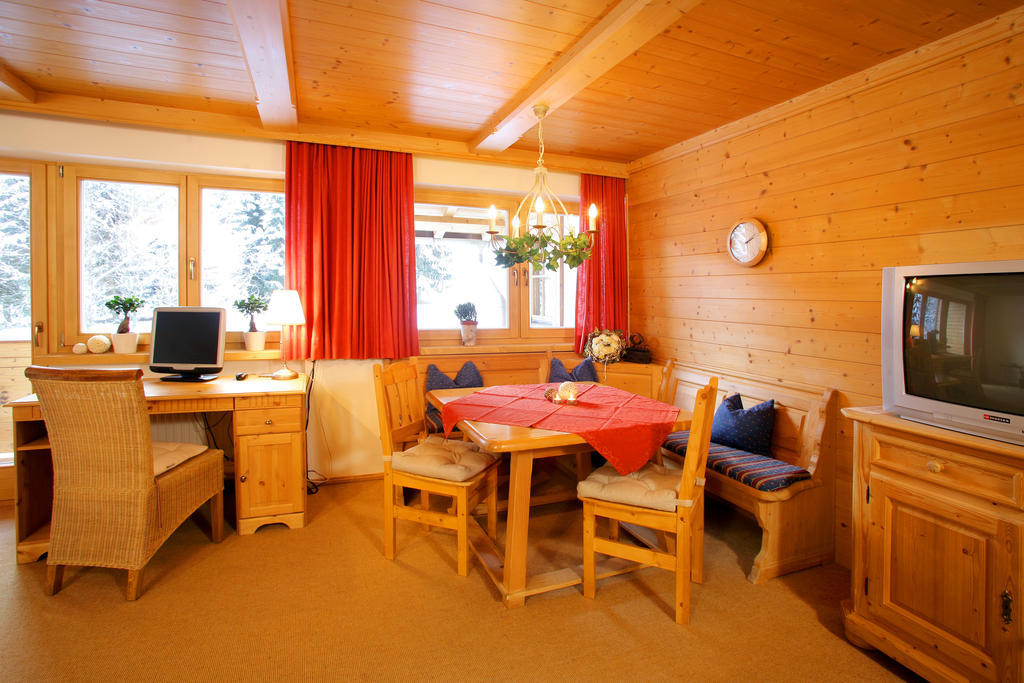 Der Muhlberghof Aparthotel เอลล์เมา ห้อง รูปภาพ
