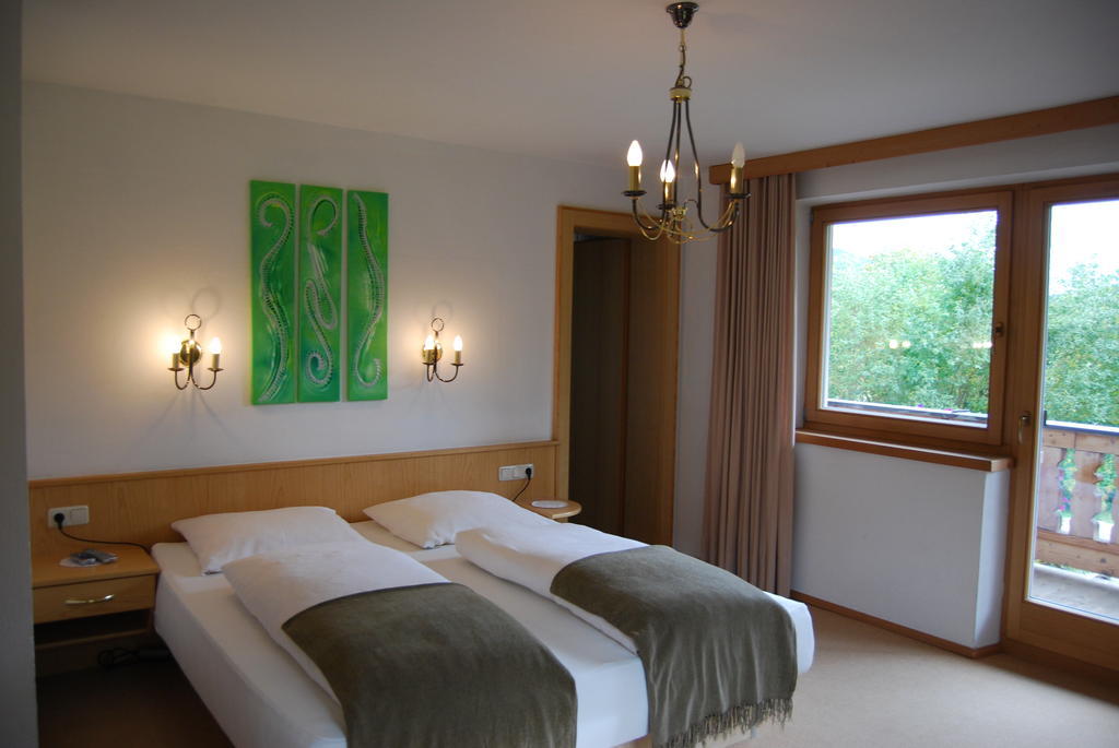 Der Muhlberghof Aparthotel เอลล์เมา ห้อง รูปภาพ