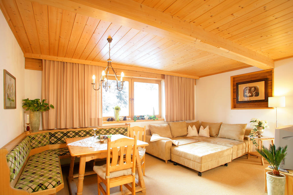 Der Muhlberghof Aparthotel เอลล์เมา ห้อง รูปภาพ