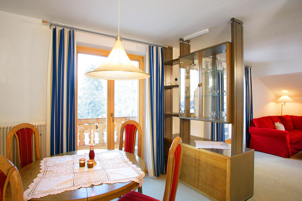 Der Muhlberghof Aparthotel เอลล์เมา ห้อง รูปภาพ