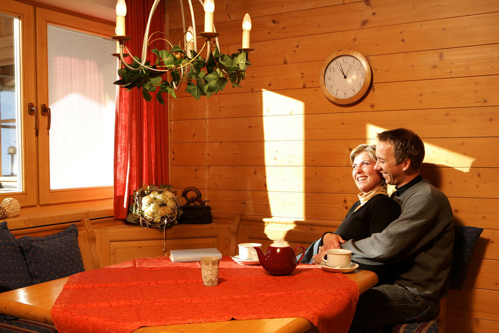 Der Muhlberghof Aparthotel เอลล์เมา ภายนอก รูปภาพ